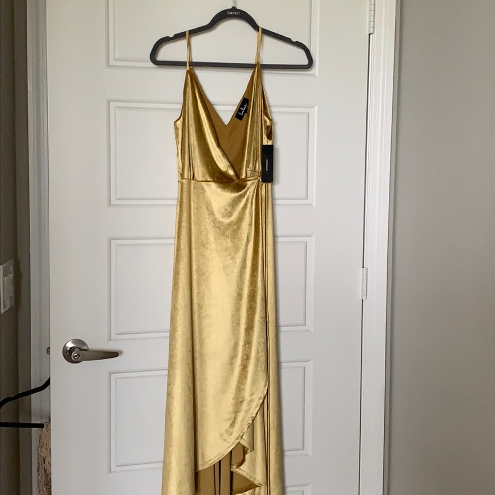 Lulus velvet wrap dress